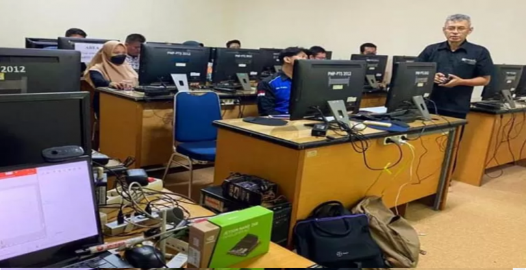 Lewat Workshop, Teknik Informatika Unissula Tingkatkan Kompetensi Mahasiswa