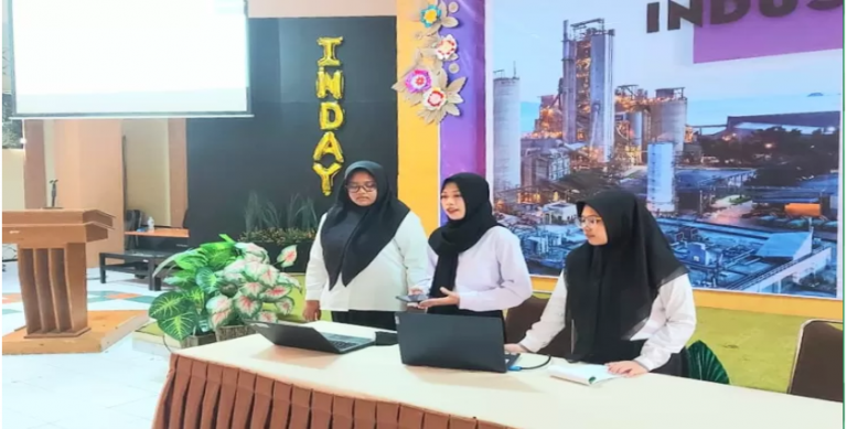 BELAJAR DAN BERBAGI ILMU DUNIA INDUSTRI, TEKNIK INFORMATIKA UNISSULA GELAR SEMINAR PROYEK KERJA